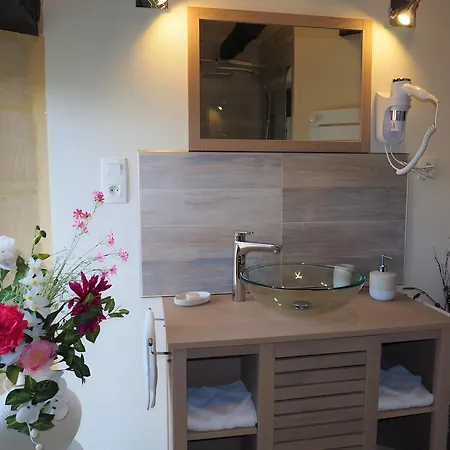 ベッド・アンド・ブレックファスト Les Hauts De Dordogne Valojoulx