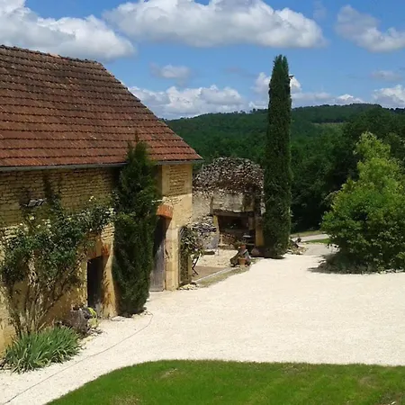 Les Hauts De Dordogne Bed & Breakfast 3*