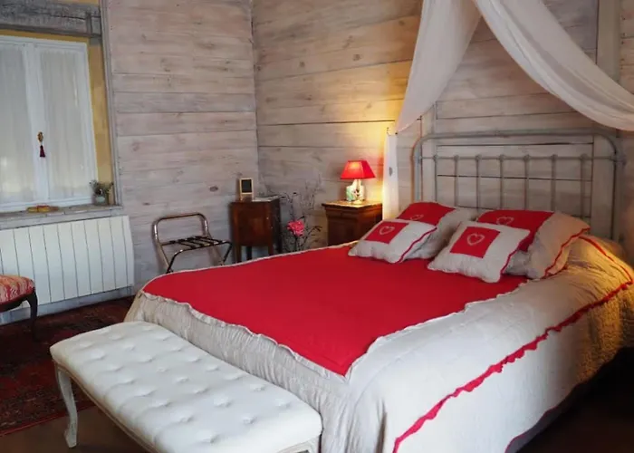 Les Hauts De Dordogne Bed & Breakfast 3*
