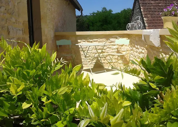 Les Hauts De Dordogne 住宿加早餐酒店 3*